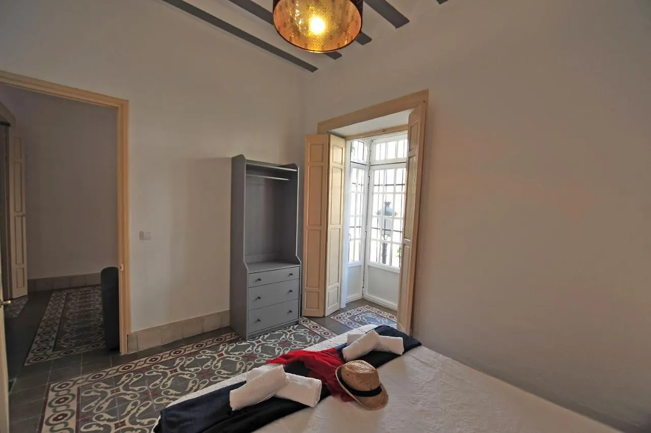 Arenal 8 Rooms 3 Plantas Jerez de la Frontera Spain