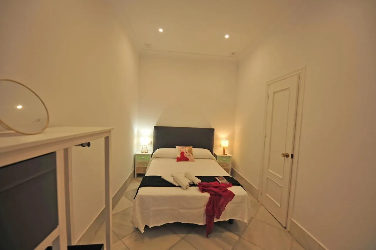 Apartment Arenal 8 Rooms 3 Plantas Jerez de la Frontera