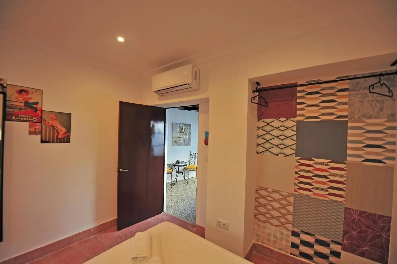 Arenal 8 Rooms 3 Plantas Jerez de la Frontera Spain