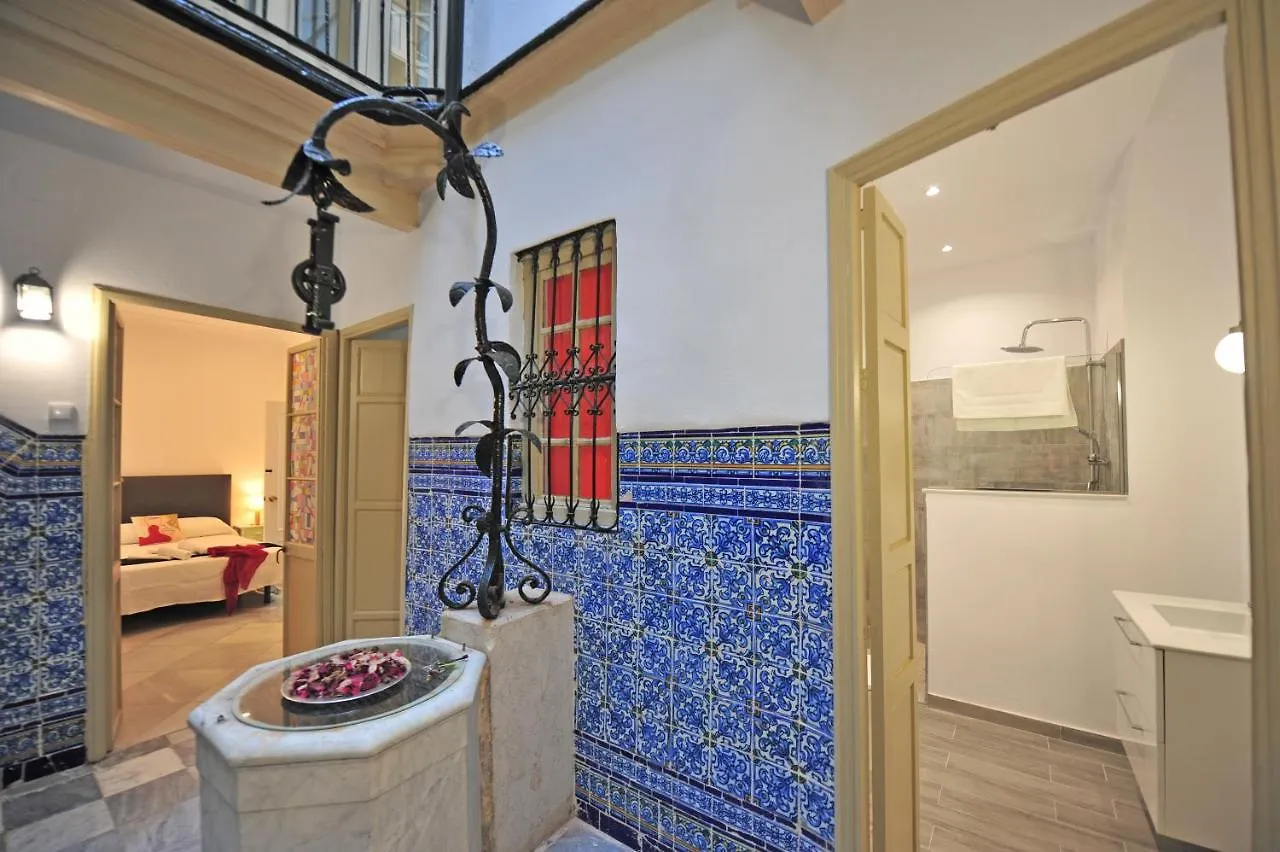 Appartamento Arenal 8 Rooms 3 Plantas Jerez de la Frontera Spagna