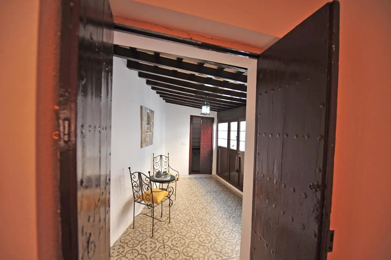Appartamento Arenal 8 Rooms 3 Plantas Jerez de la Frontera