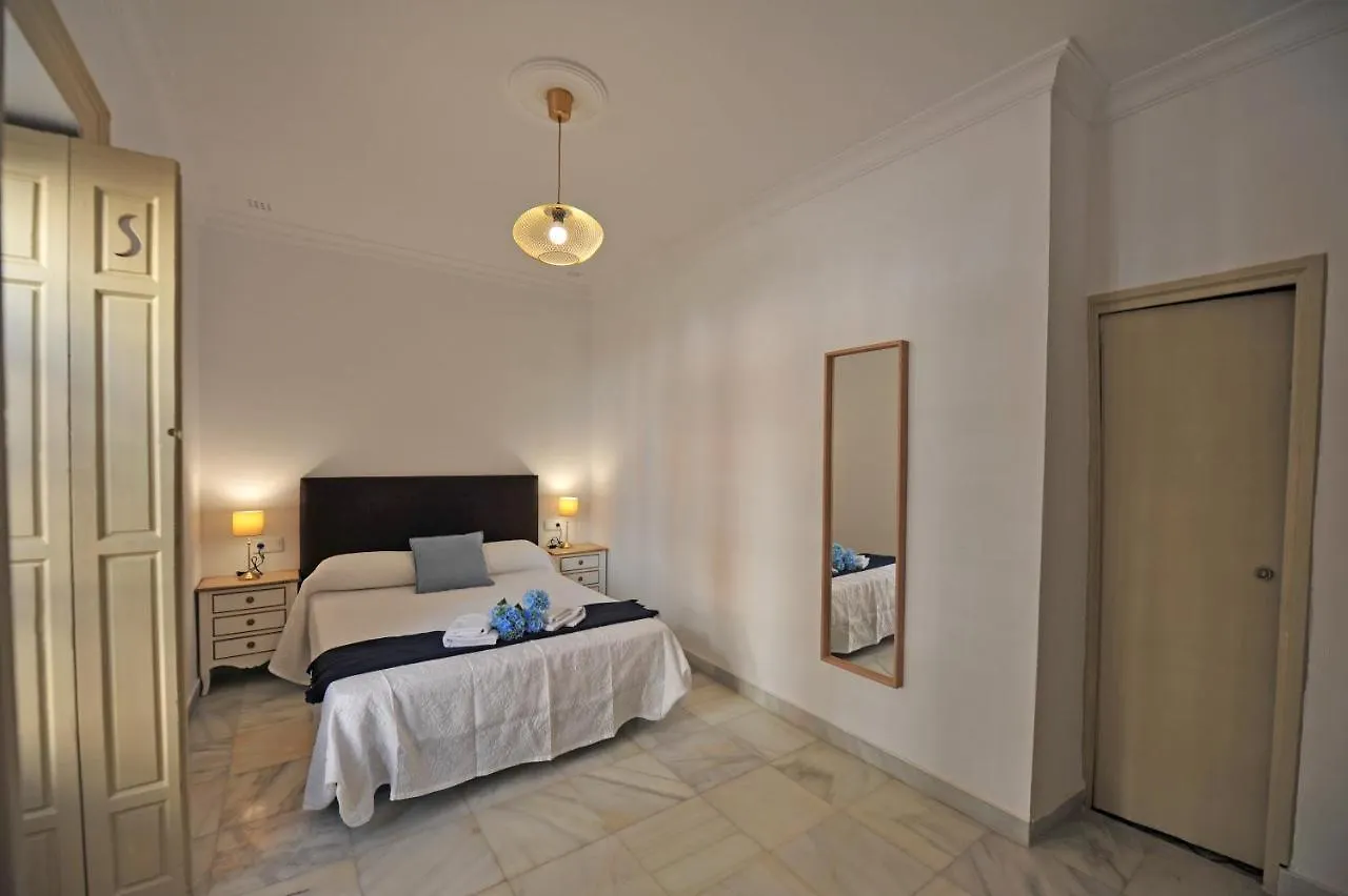 Arenal 8 Rooms 3 Plantas Jerez de la Frontera Spagna
