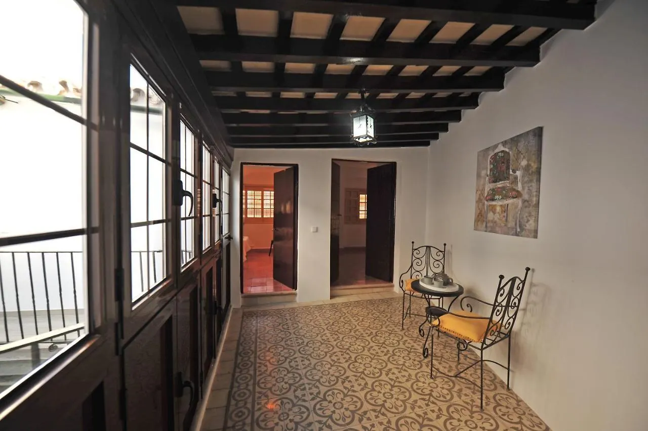 Appartamento Arenal 8 Rooms 3 Plantas Jerez de la Frontera